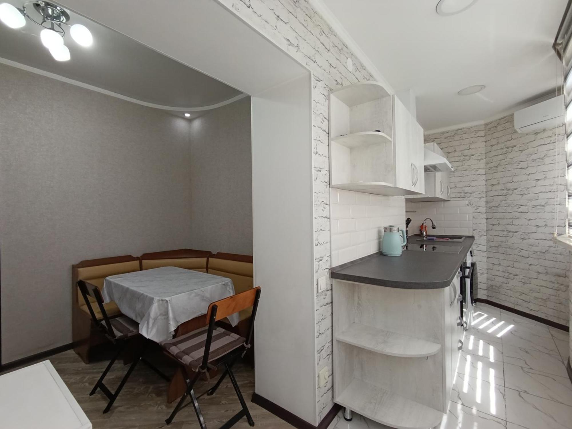 Aura On Abdrahmanova 145 Apartment Bishkek Bagian luar foto